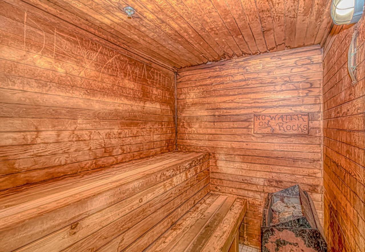 Angled Oceanfront Studio With Incredible Views! Palace Resort 1003 - Sleeps 4 Guests Миртъл Бийч Екстериор снимка